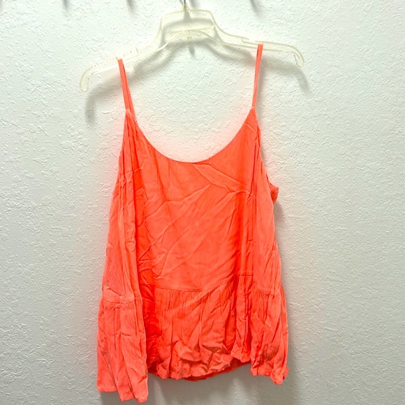 Lilly Pulitzer Tops - Peach Lily Pulitzer Top